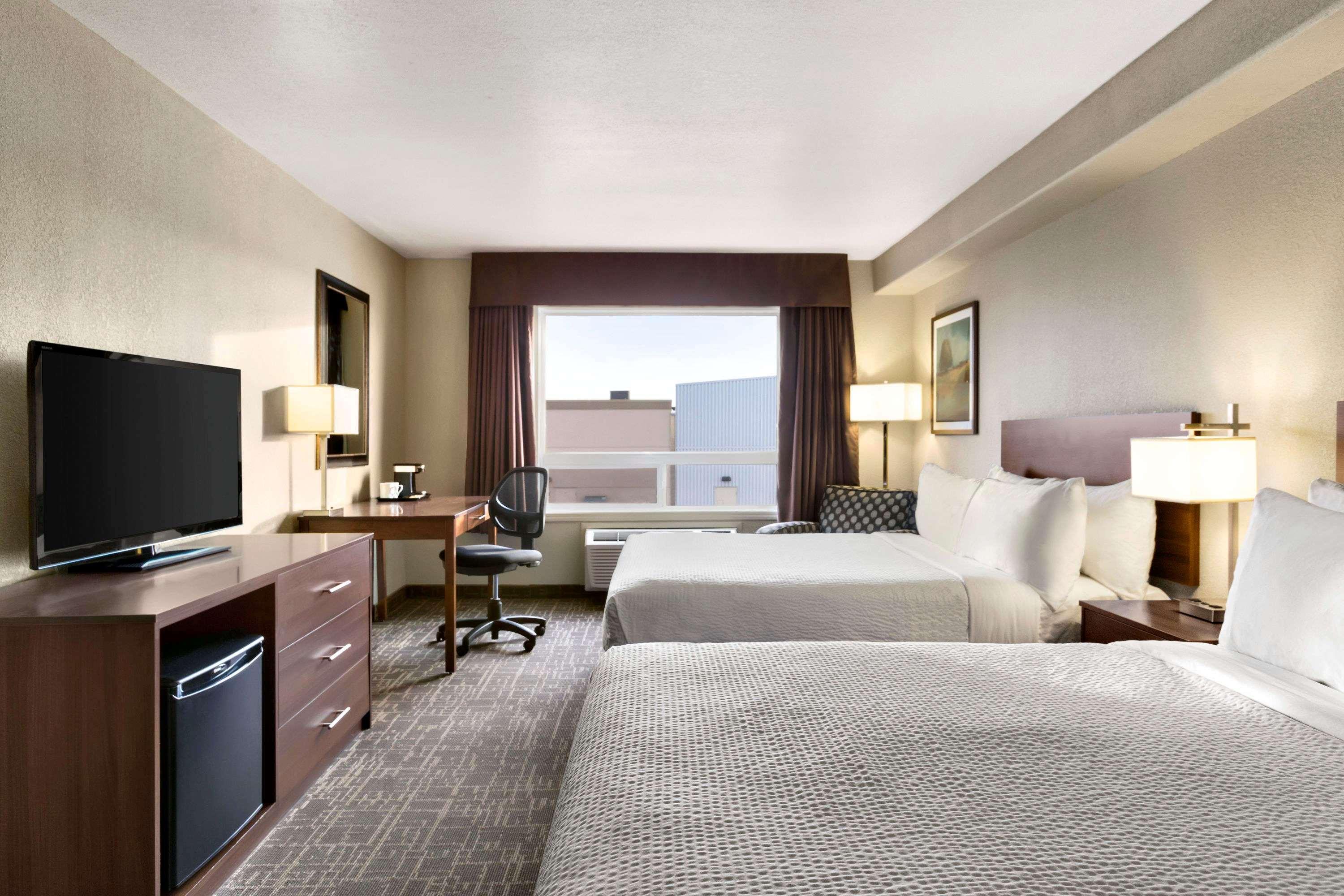 Days Inn & Suites By Wyndham Yorkton Ngoại thất bức ảnh