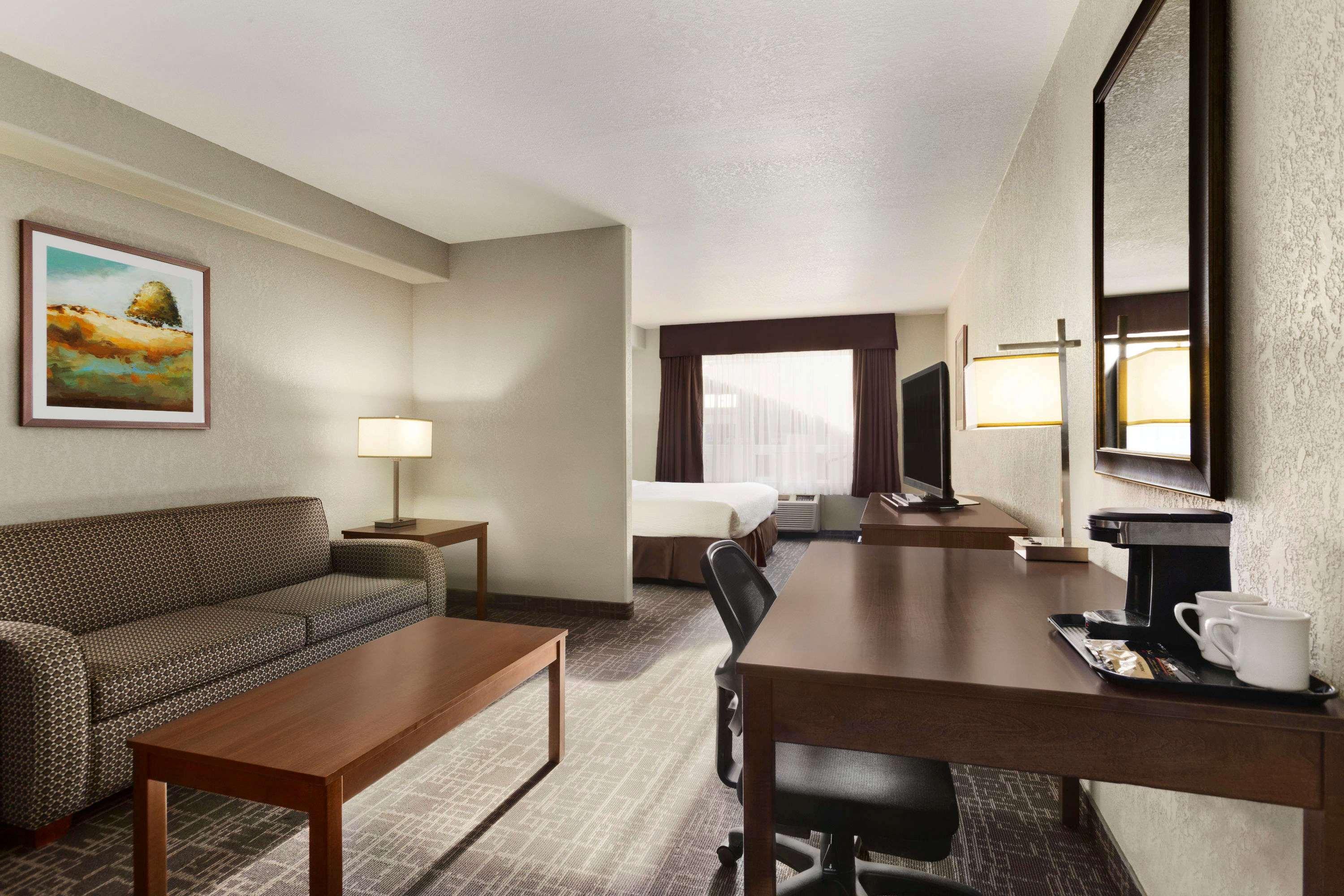 Days Inn & Suites By Wyndham Yorkton Ngoại thất bức ảnh
