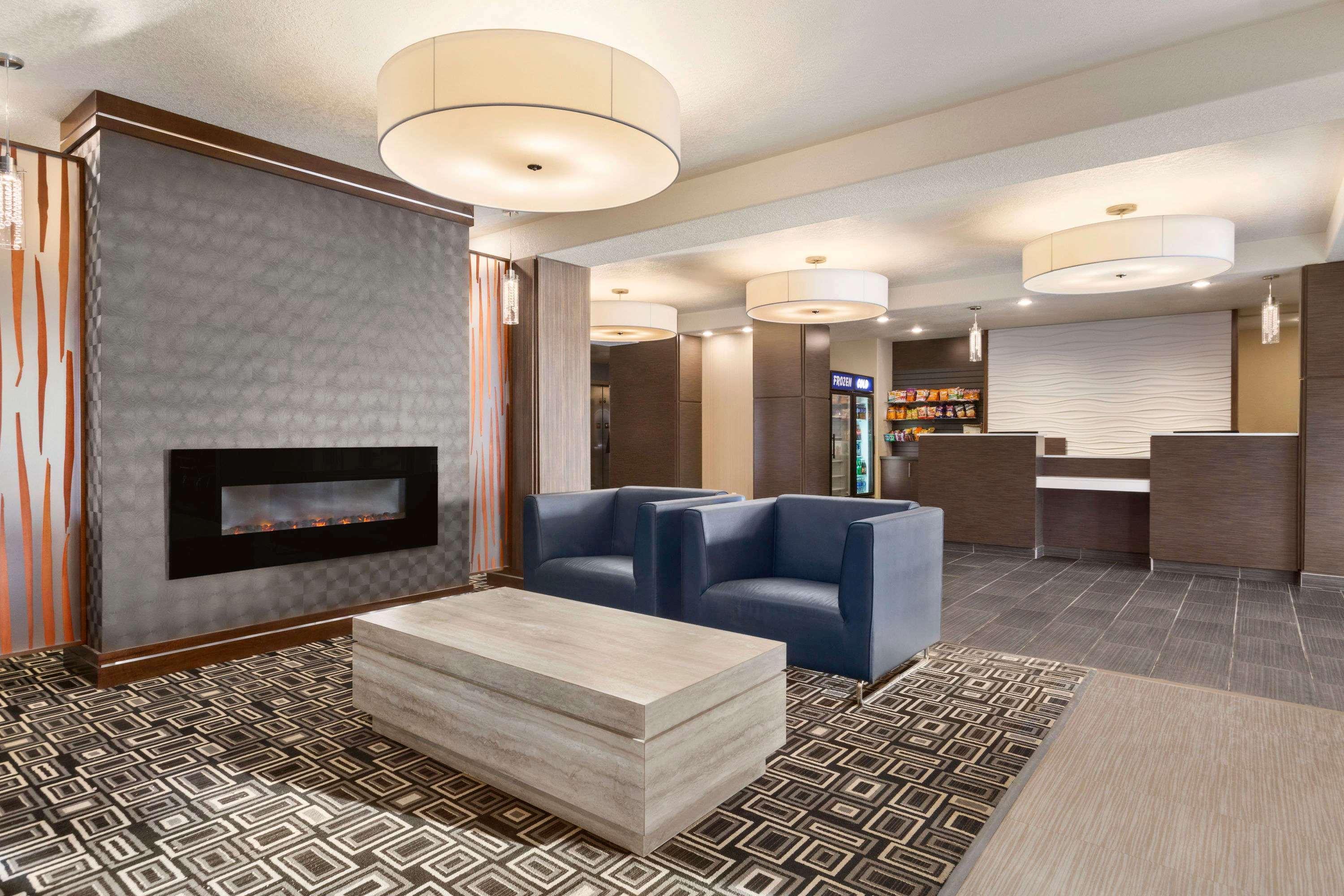 Days Inn & Suites By Wyndham Yorkton Ngoại thất bức ảnh