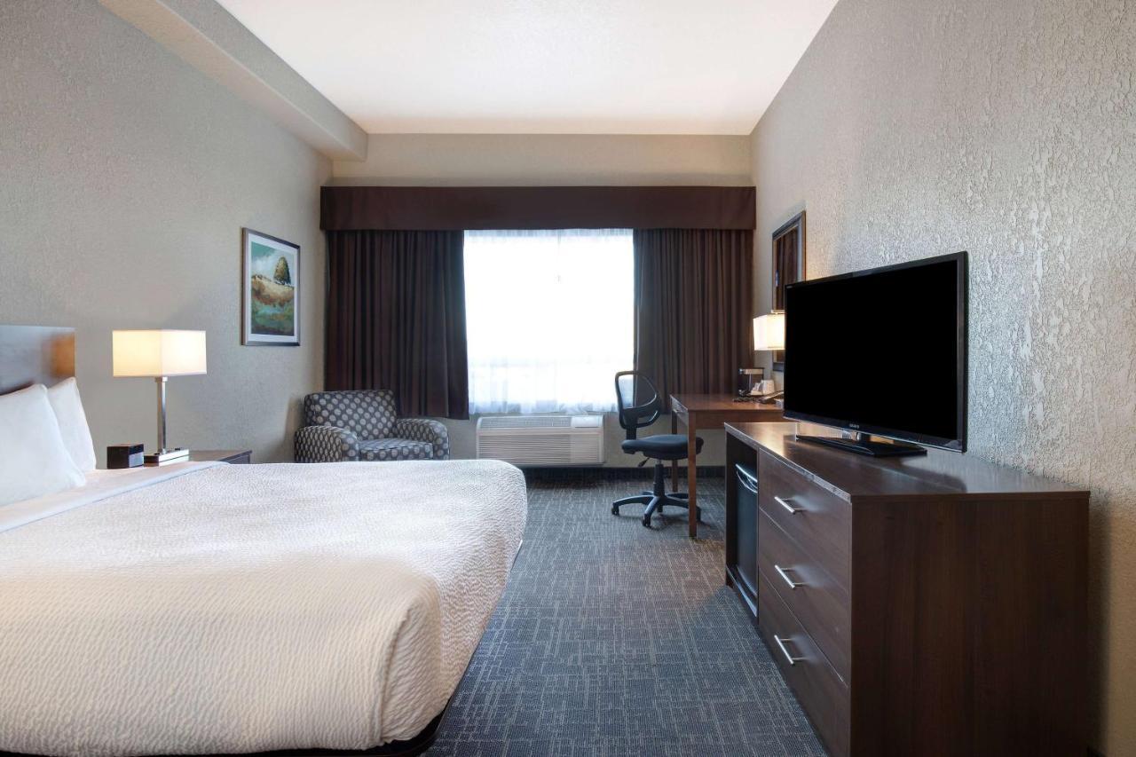 Days Inn & Suites By Wyndham Yorkton Ngoại thất bức ảnh