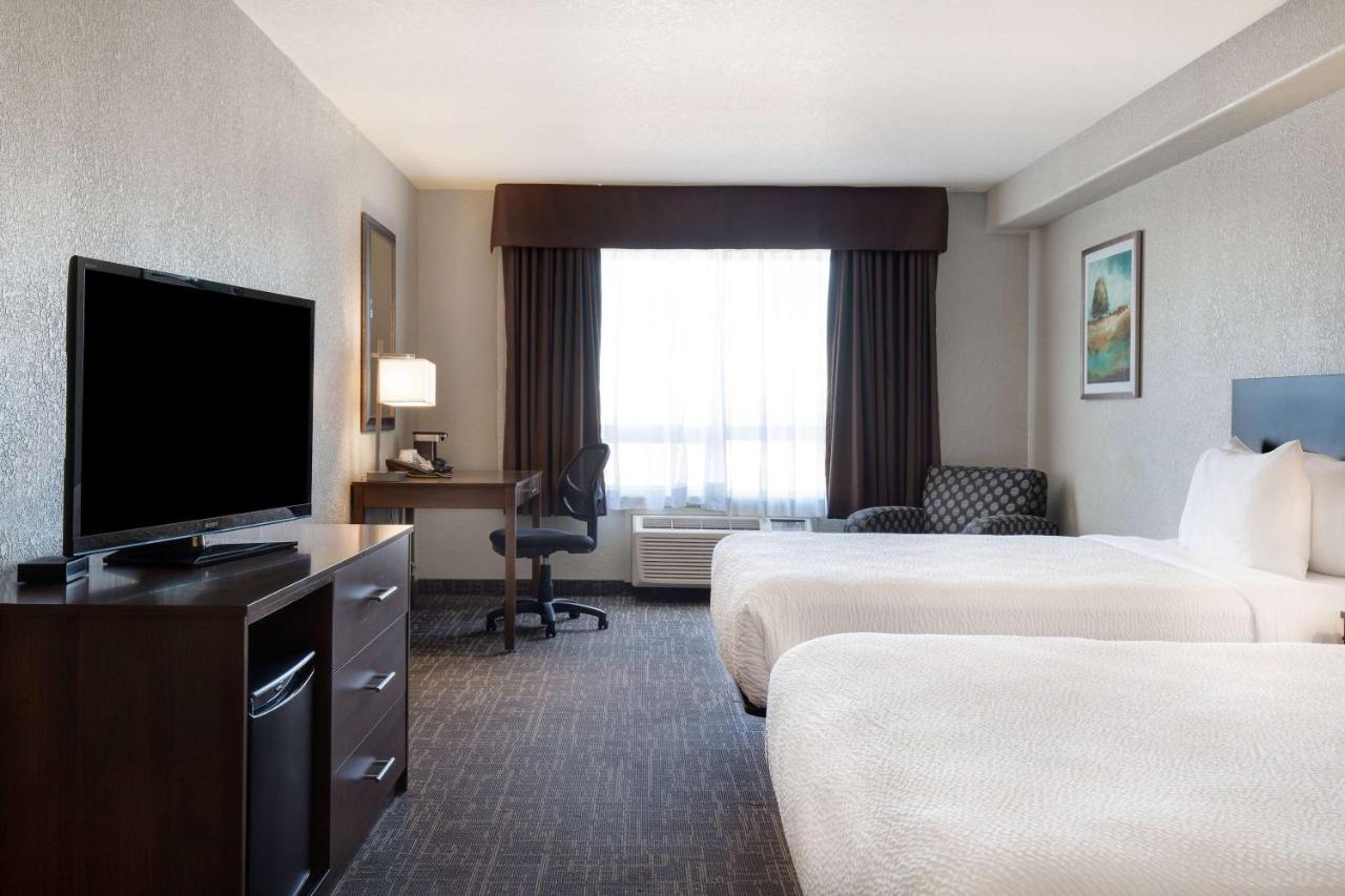 Days Inn & Suites By Wyndham Yorkton Ngoại thất bức ảnh