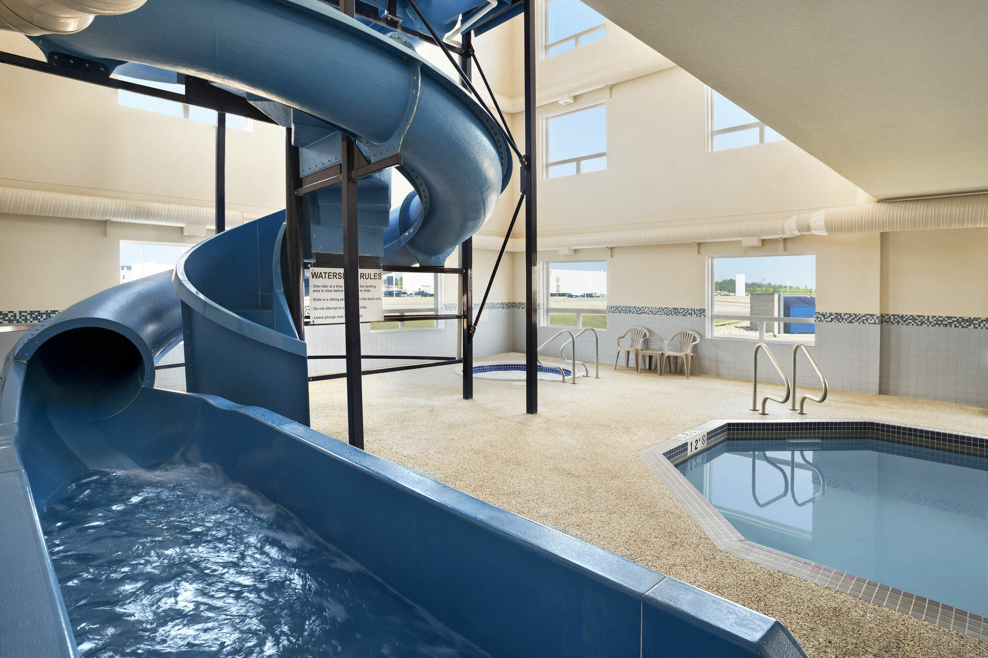 Days Inn & Suites By Wyndham Yorkton Ngoại thất bức ảnh