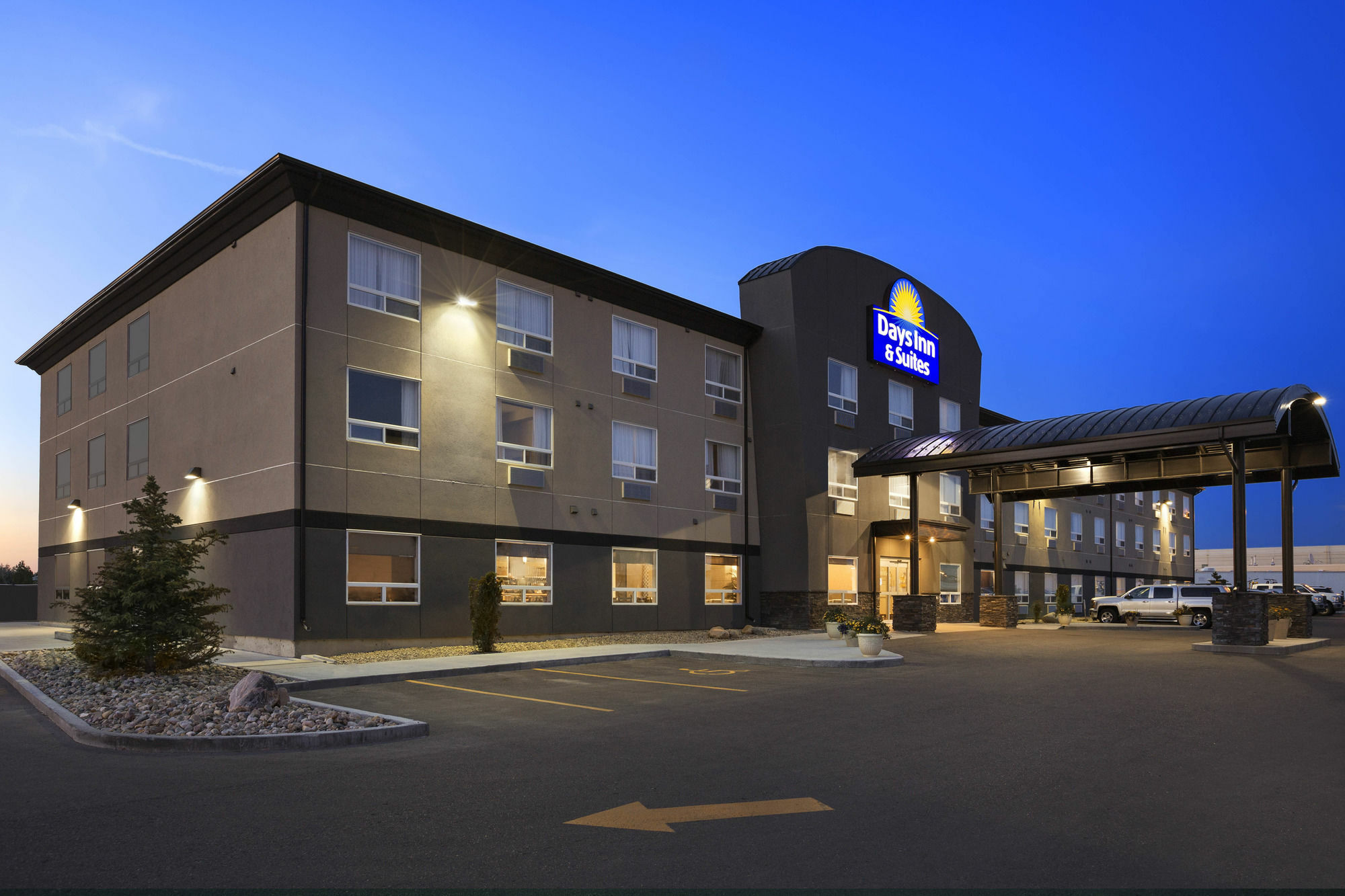 Days Inn & Suites By Wyndham Yorkton Ngoại thất bức ảnh