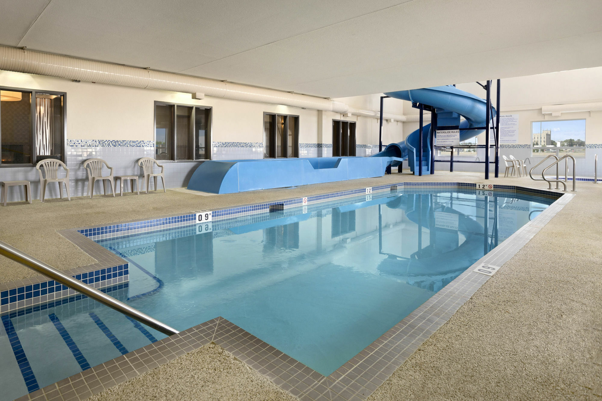 Days Inn & Suites By Wyndham Yorkton Ngoại thất bức ảnh